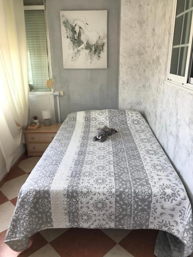 Appartement Entier Avec Vue Panoramique 贝纳尔马德纳 外观 照片